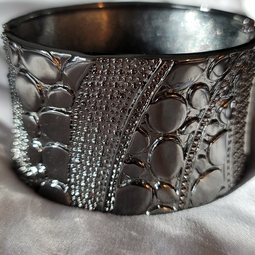 Cuff Bracelets - Picture 2 of 5